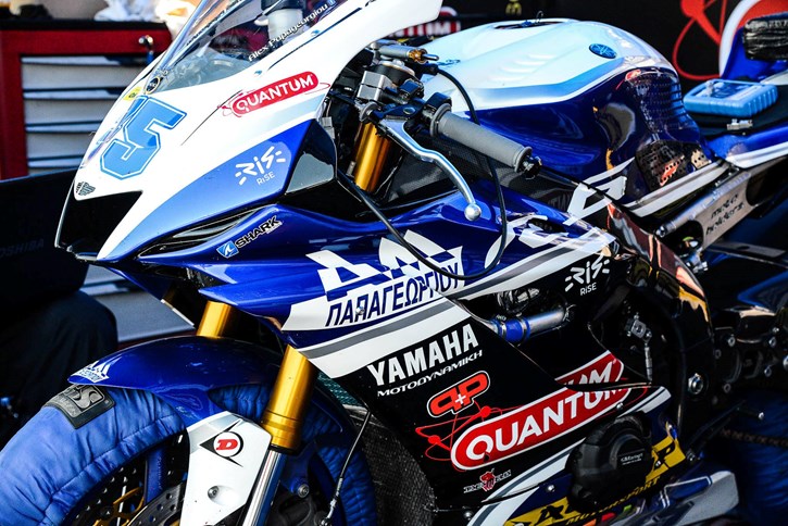 Yamaha R6